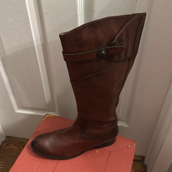 NWOT, Frye, molly Redwood, tall (over knee) riding boots, size 10B 347611-RDX - Picture 4 of 9